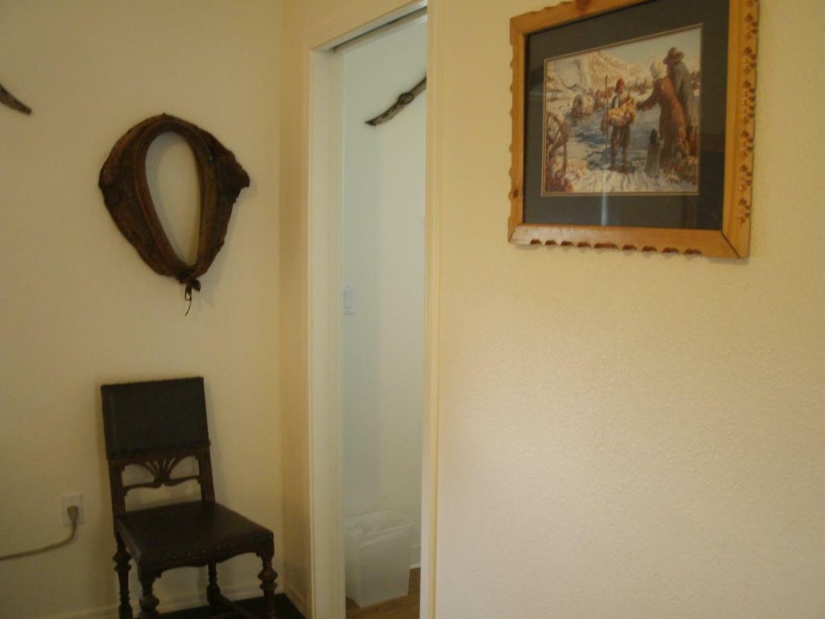 Virginia City Inn Extérieur photo